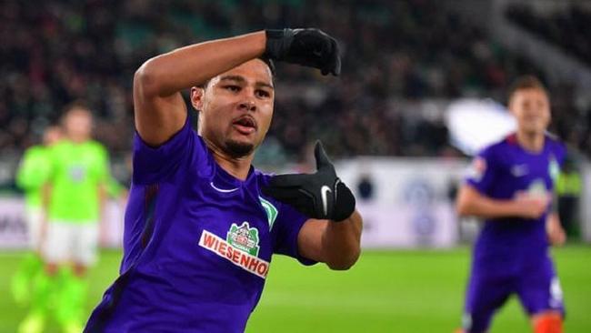 狼队以2 狼队以2