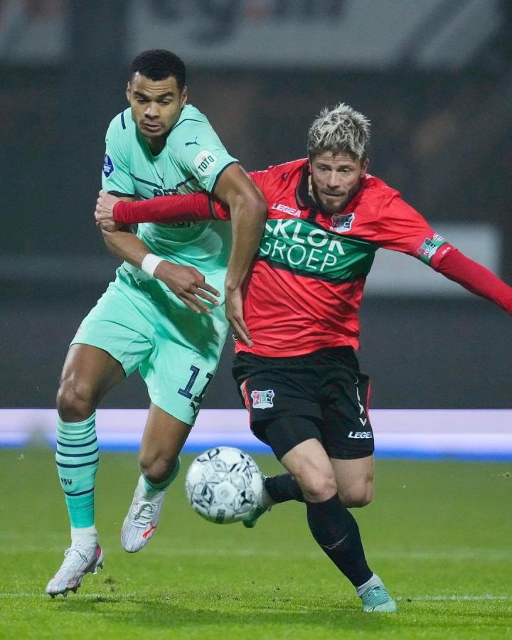 短暂扳回一 短暂扳回一